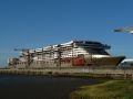 MSC Divina - STX - 26 juin 2011.JPG